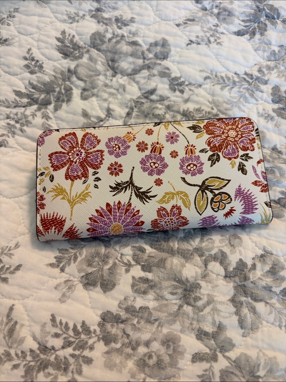 Floral Print Women's Zip-Around Wallet - White with Pink & Gold Accents